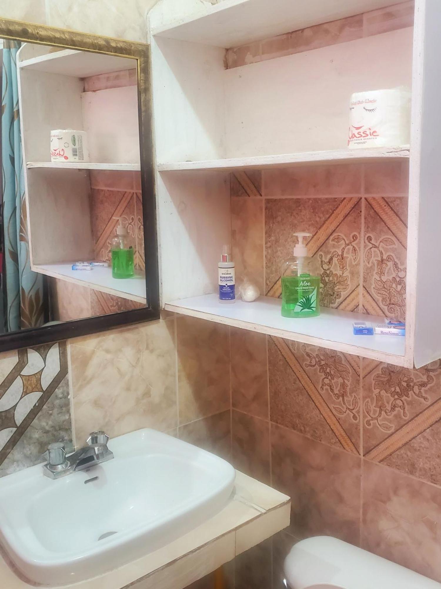 Fay Guest House ネグリル 部屋 写真